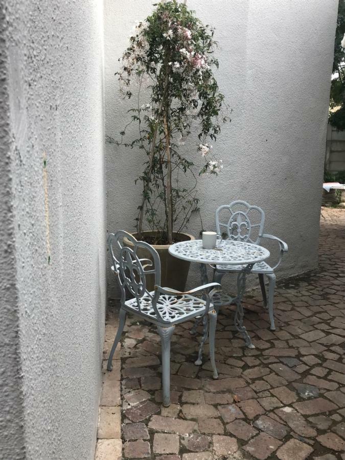 Olive Tree Private Rooms In Stellenbosch- No Load Shedding Luaran gambar